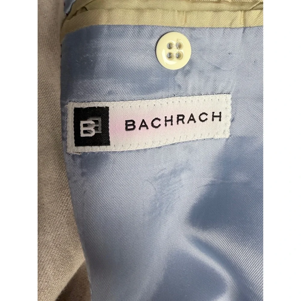 Bachrach safari style